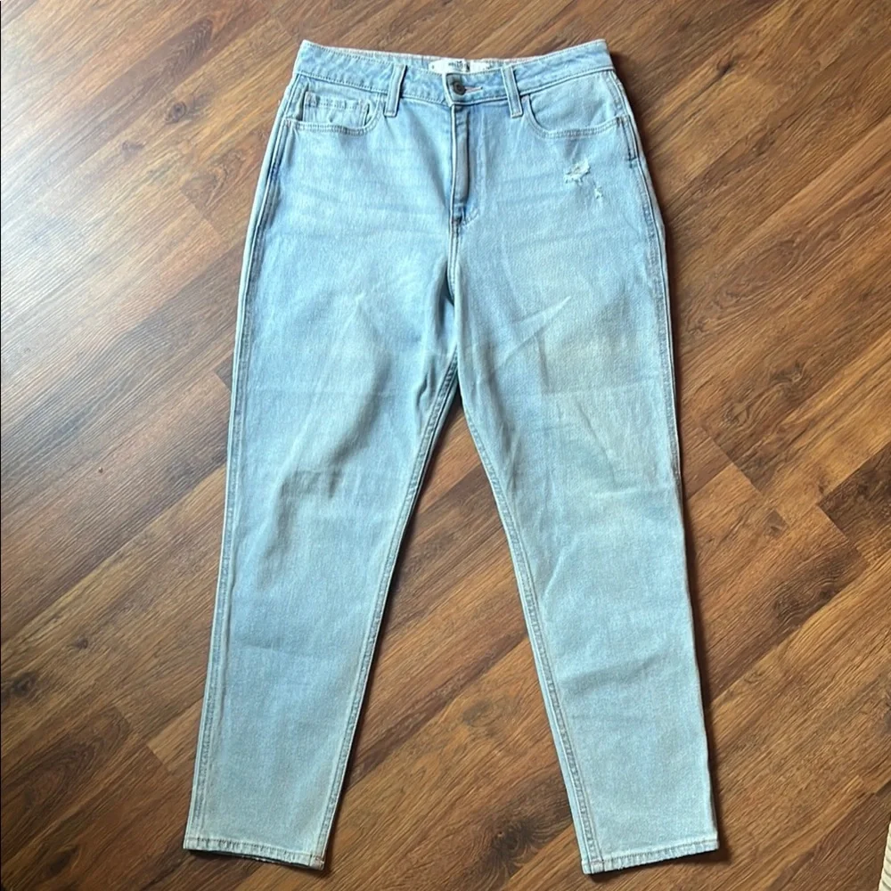 W28 L27 - Hollister Light Wash Blue Straight Leg Jeans - 7R - Picture 2 of 11